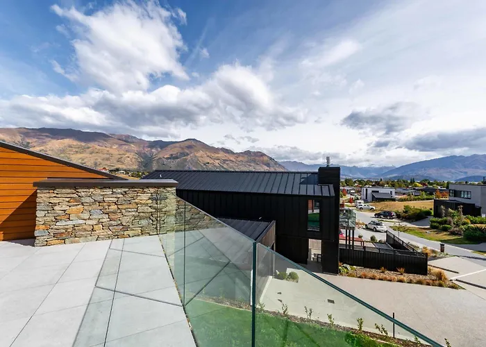 Grand Alpine Vista Escape Vakantiehuis Wanaka