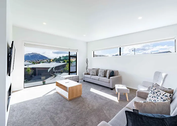 Vakantiehuis Grand Alpine Vista Escape Wanaka