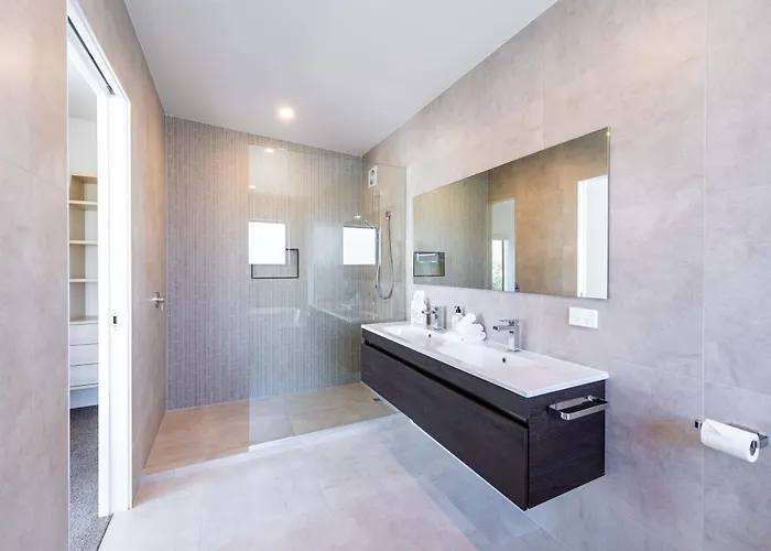 Vakantiehuis Grand Alpine Vista Escape Wanaka